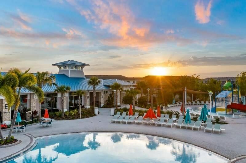 Сasa de vacaciones 3787 Elegant Island Getaway 6bd Windsor Island Davenport
