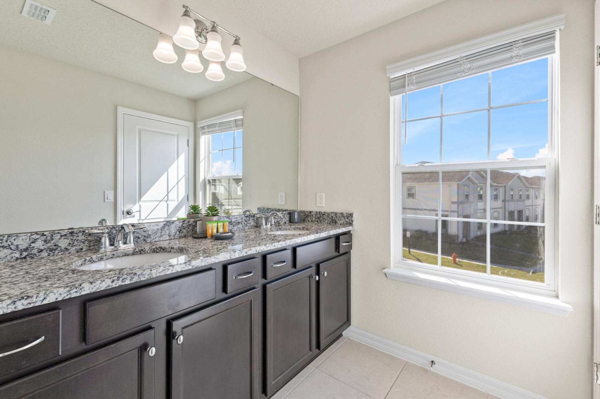 3787 Elegant Island Getaway 6bd Windsor Island Davenport