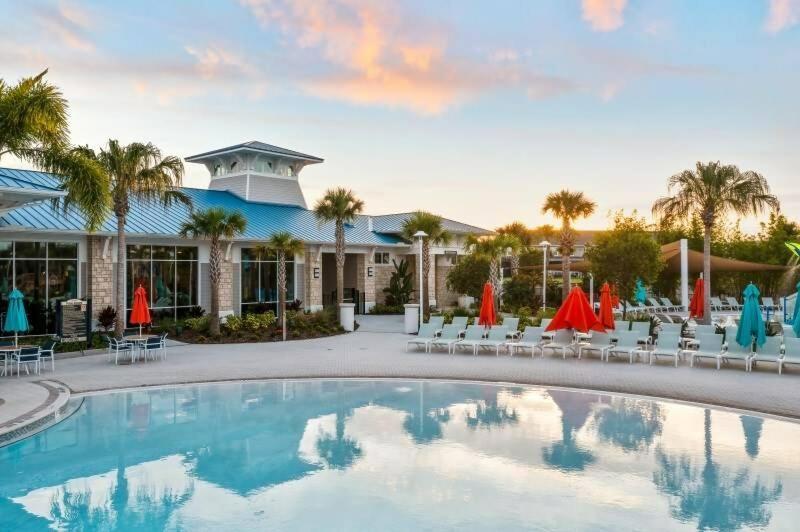 3787 Elegant Island Getaway 6bd Windsor Island * Davenport